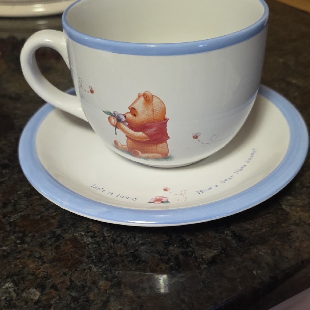 Disney Simply Pooh White Mug